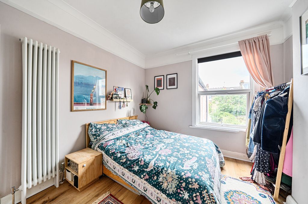 Property photo 2 of 13 1469873-4-6A1Da0E...