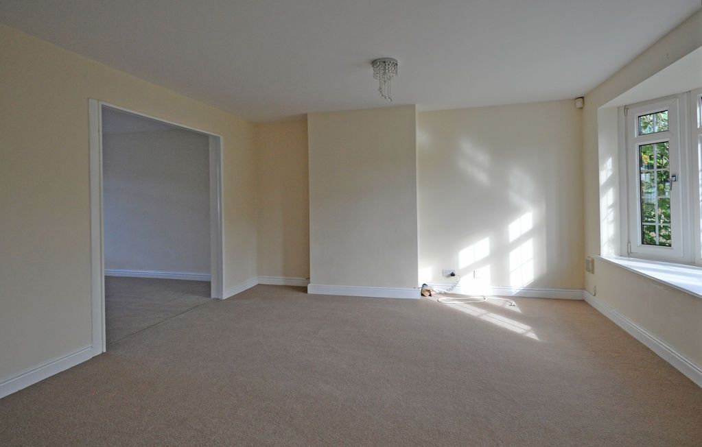 Property photo 3 of 14 Photo 3