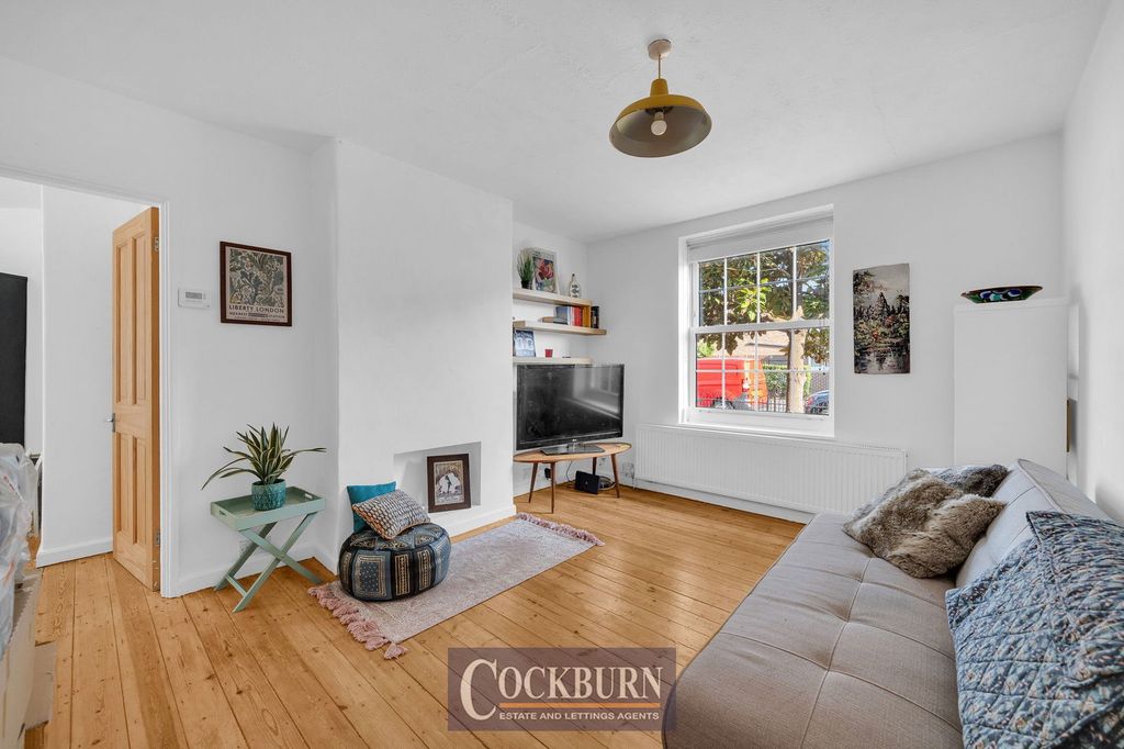 Property photo 2 of 14