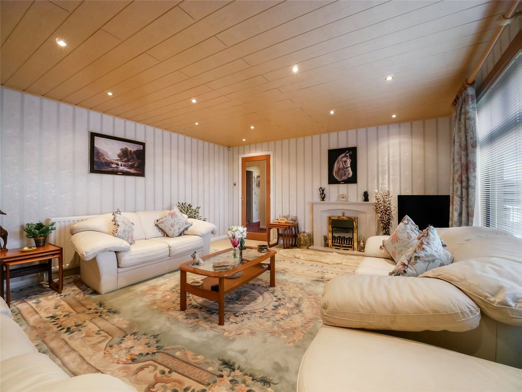 Property photo 3 of 20 Picture No. 04