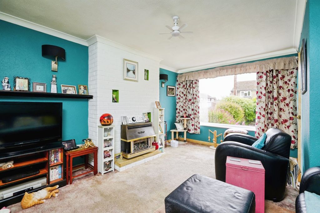 Property photo 3 of 18