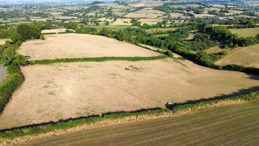 Property photo 3 of 7 3.Jpg