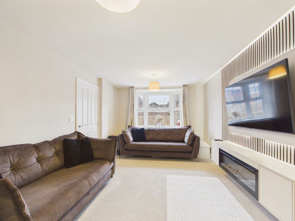 Property photo 3 of 31 5364744