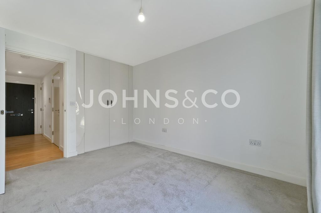 Property photo 2 of 3