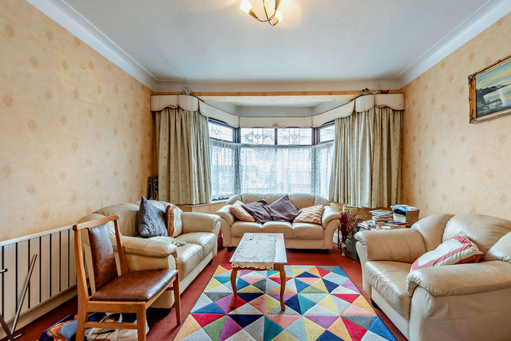 Property photo 2 of 13