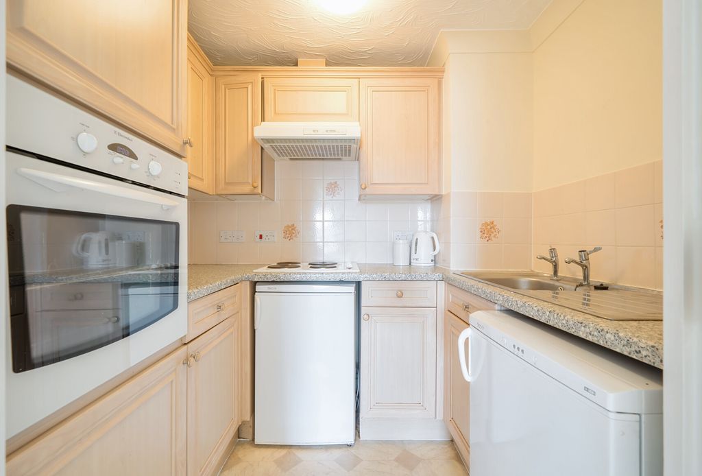 Property photo 2 of 15 1314559-5-68597B5...
