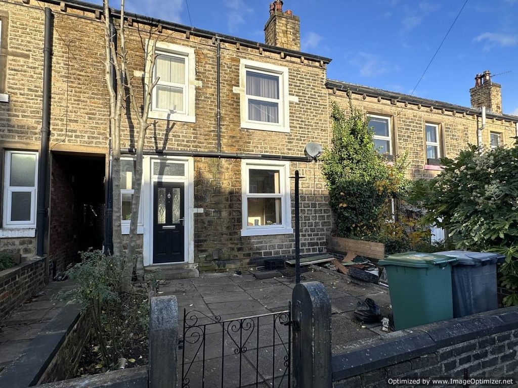 Property photo 2 of 16