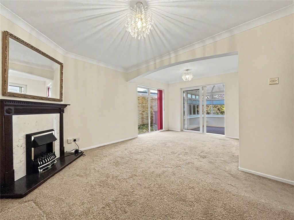 Property photo 2 of 18 Picture No. 38