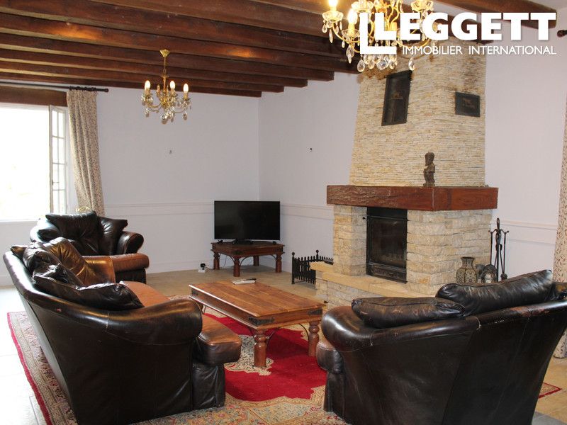 Property photo 3 of 10