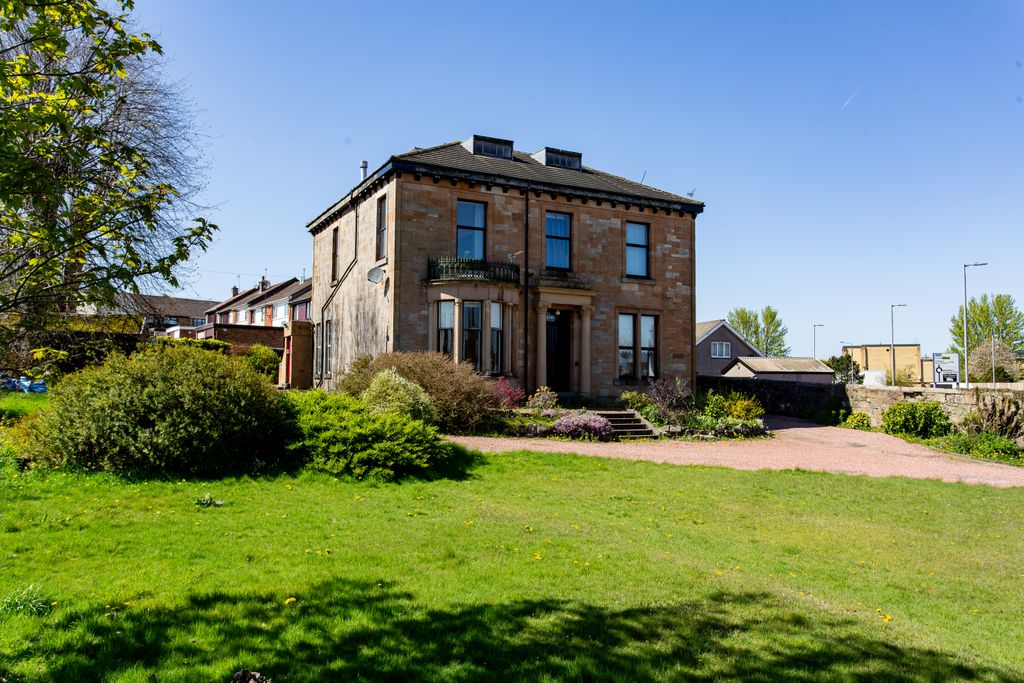 Property photo 1 of 11 Primary Property Image