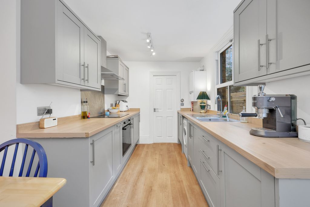 Property photo 2 of 13 Picture No. 02