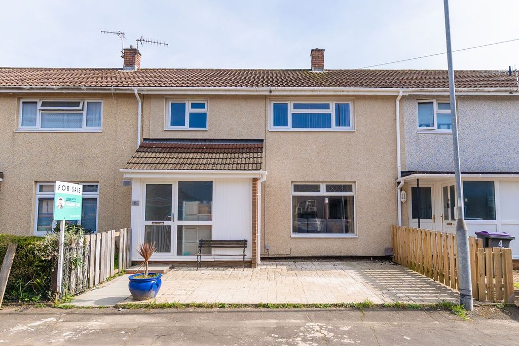 Property photo 1 of 24