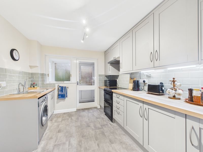 Property photo 2 of 25 Photo 15