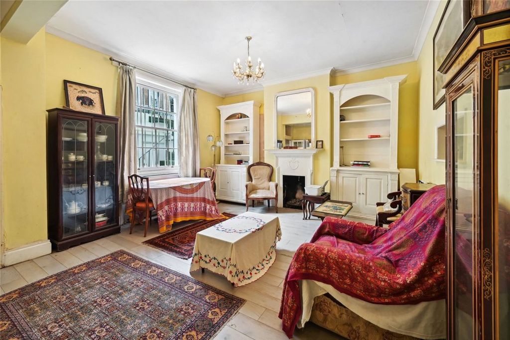 Property photo 2 of 5