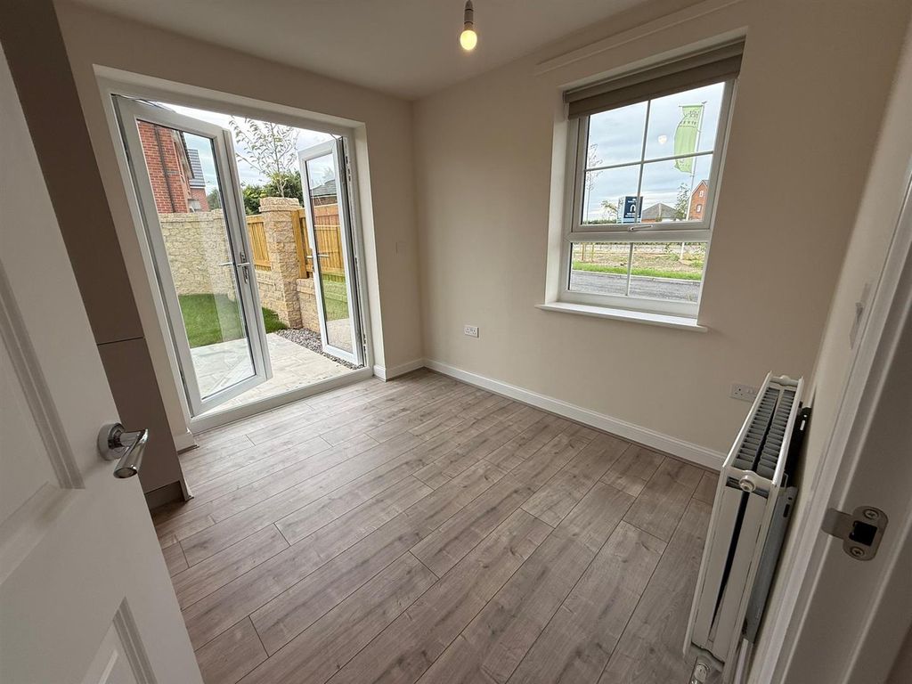Property photo 2 of 14 668Da83B-4237-403B-Aa77-373Caceb6dc1.Jpg