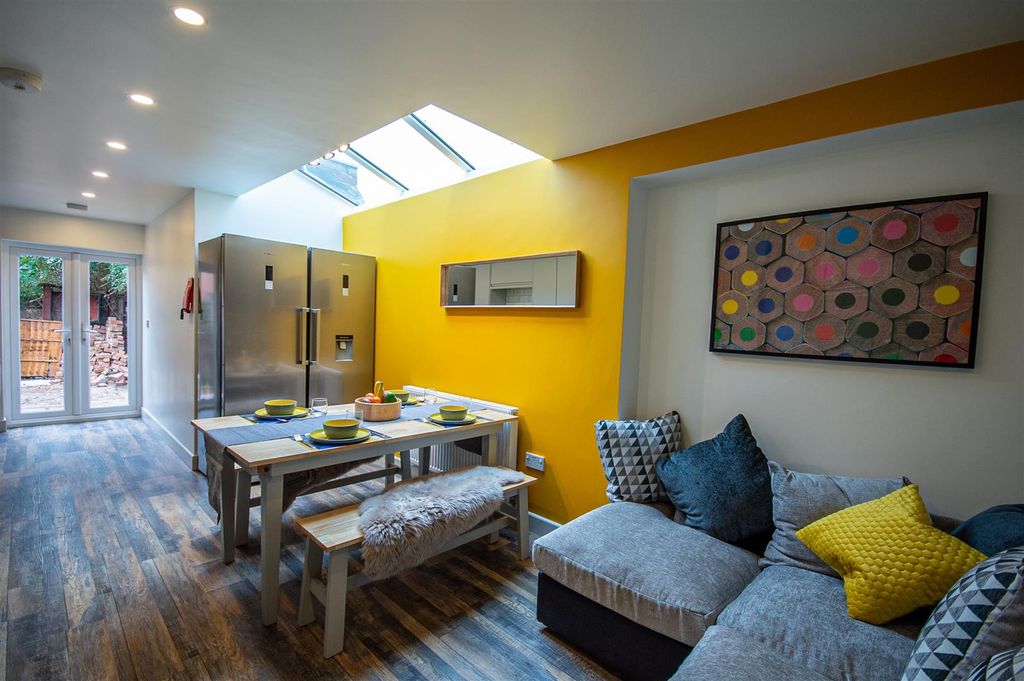 Property photo 2 of 12 Img_0535.Jpg