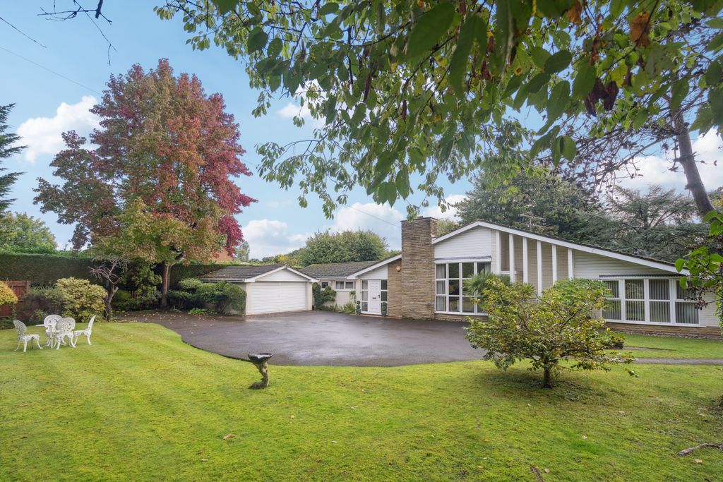 Property photo 1 of 23