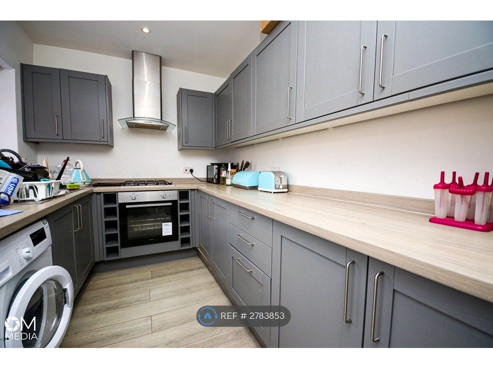 Property photo 3 of 23