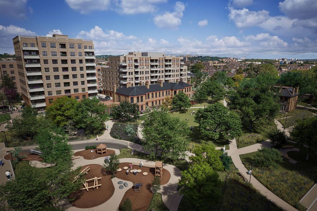 Property photo 2 of 14