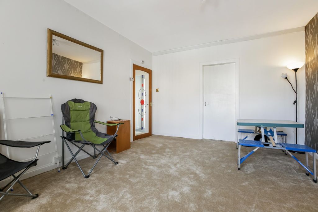 Additional image 4 of 3 bed penthouse for saleKenmar Road, North Lanarkshire, Hamilton ML3