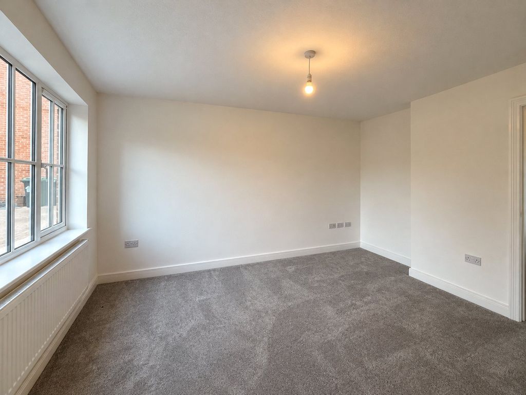 Property photo 2 of 8 Picture No. 09