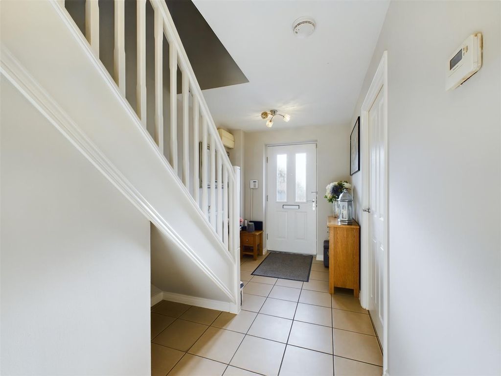 Property photo 3 of 26 Cam02295G0-Pr0134-Still003.Jpg