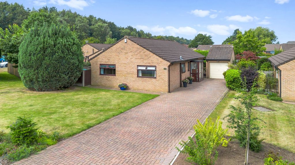 Property photo 1 of 24