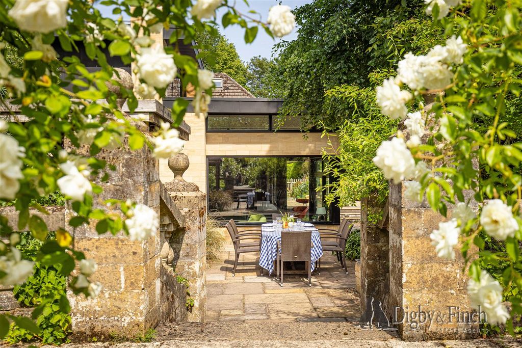 Additional image 51 of 8 bed detached house for saleLondon Road, Stamford PE9