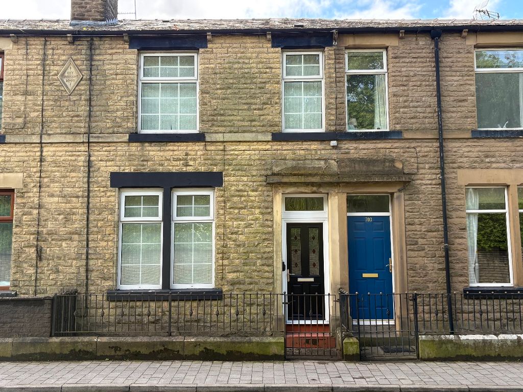 Property photo 1 of 23