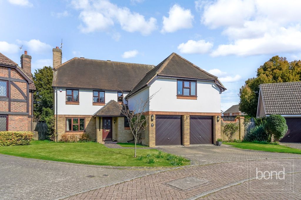 Property photo 1 of 31