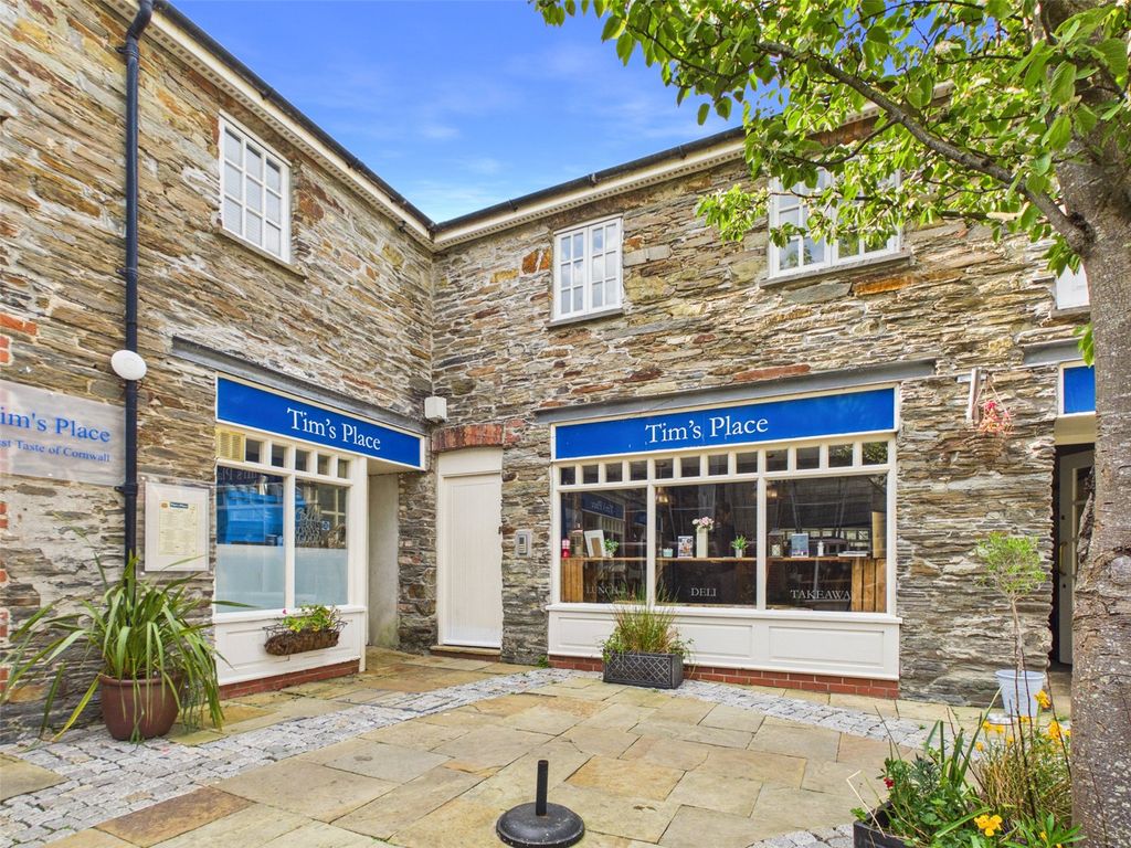 Property photo 1 of 19 Picture No. 21