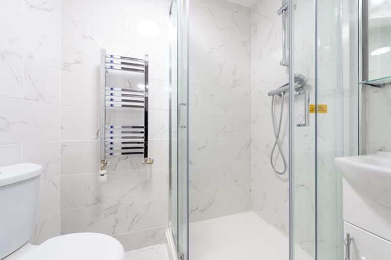 Property photo 2 of 4 Bathroom