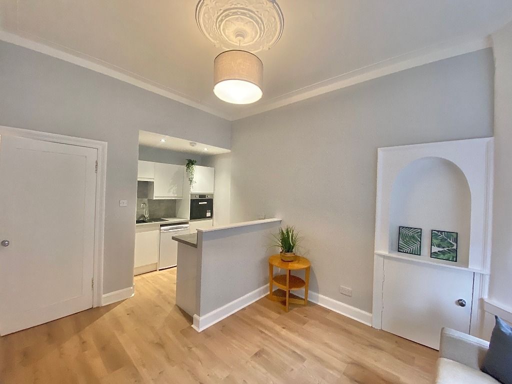 Property photo 3 of 9 Photo 3