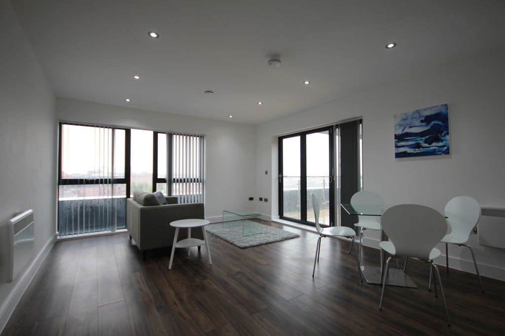 Property photo 2 of 13