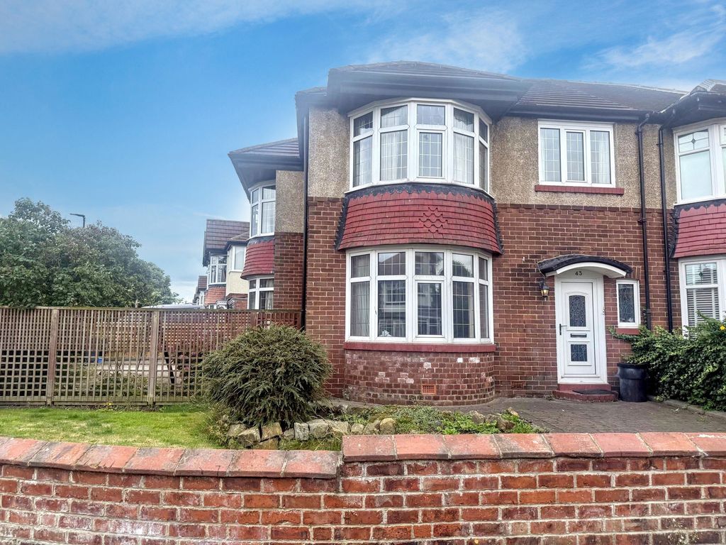 Property photo 1 of 31