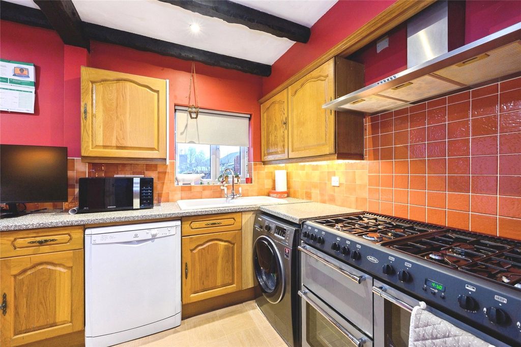 Property photo 3 of 19 Picture No. 31