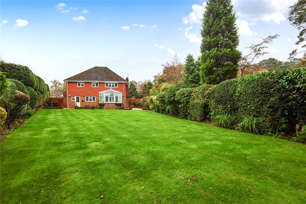 Property photo 3 of 23 Picture No. 08