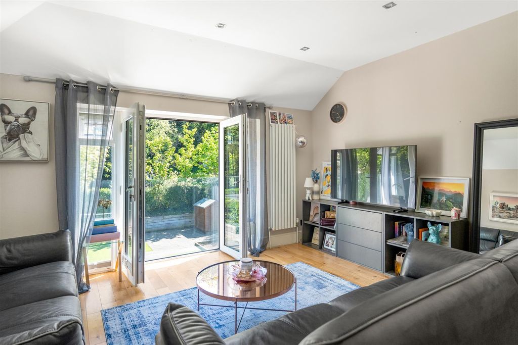 Property photo 2 of 15 Open Plan Kitchen / Reception Room
