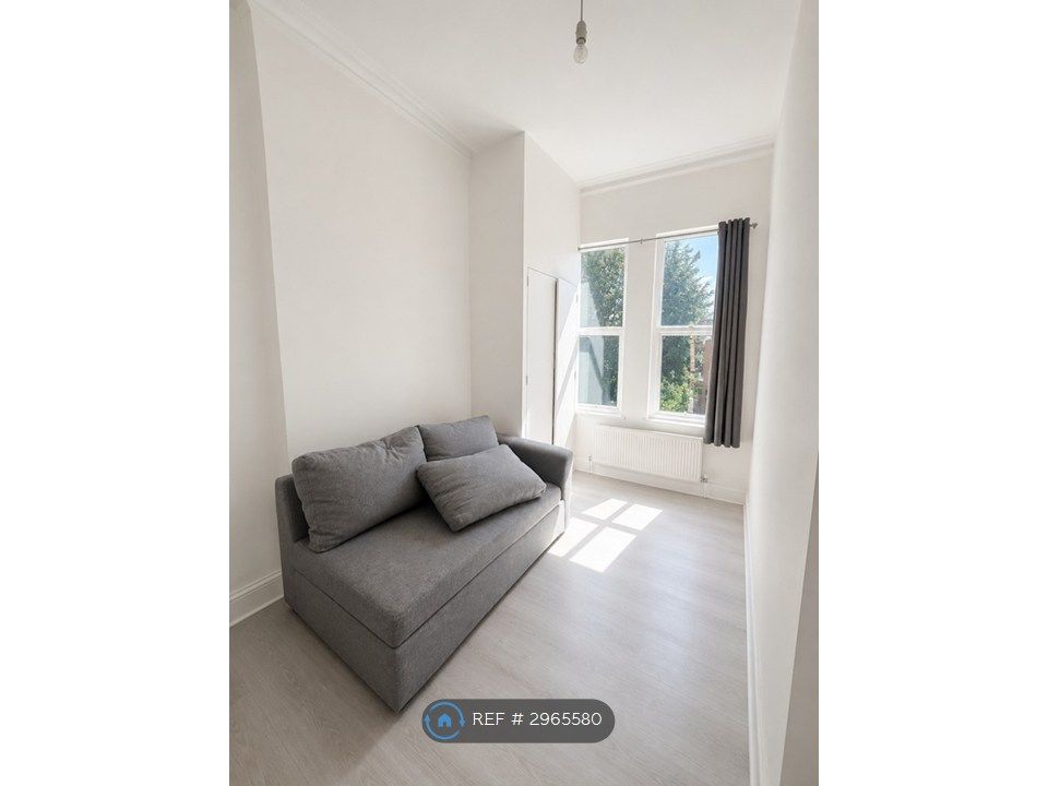 Property photo 2 of 4