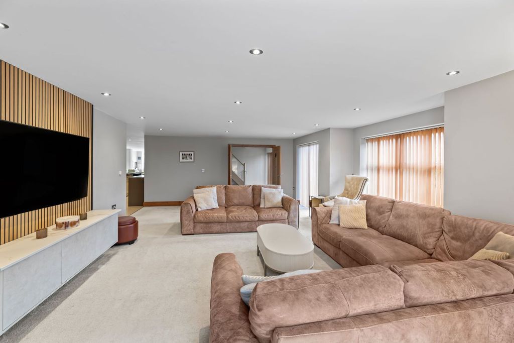 Property photo 3 of 30 Family Room