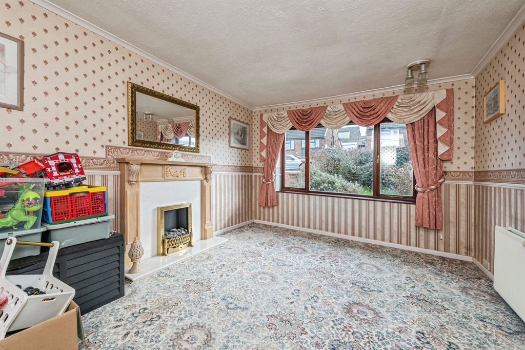 Additional image 5 of 3 bed semi-detached house for saleLascelles Road, Heckmondwike WF16