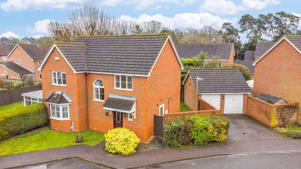 Property photo 1 of 31 4394651