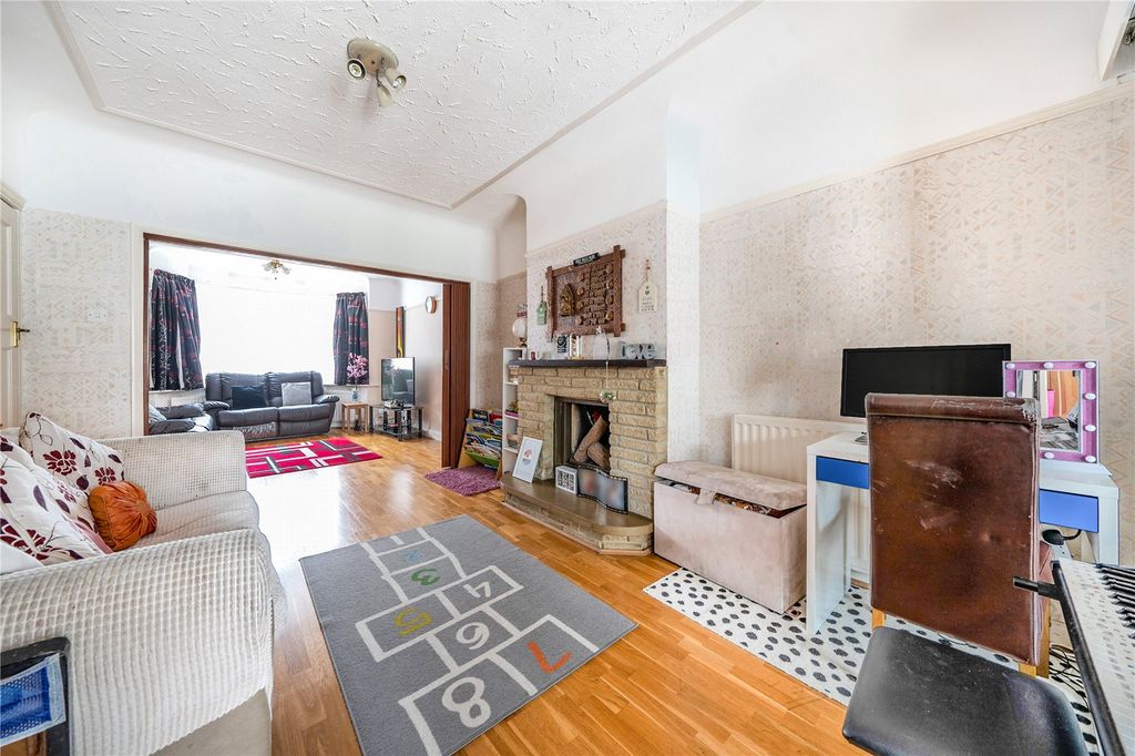 Property photo 2 of 19 Picture No. 02