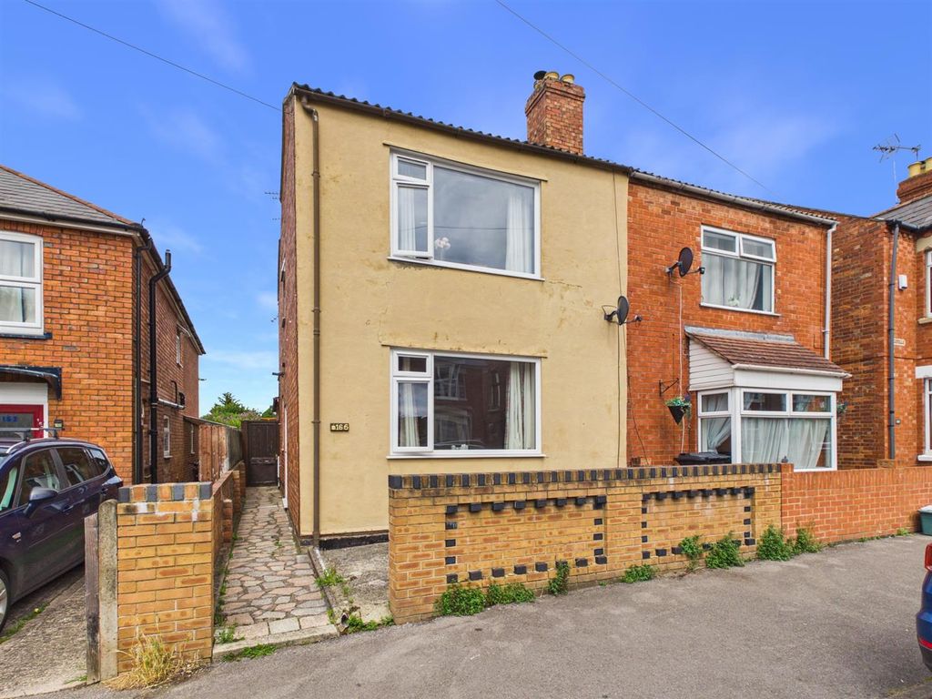 Property photo 1 of 16