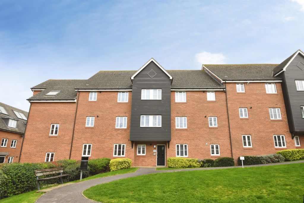 Property photo 1 of 17