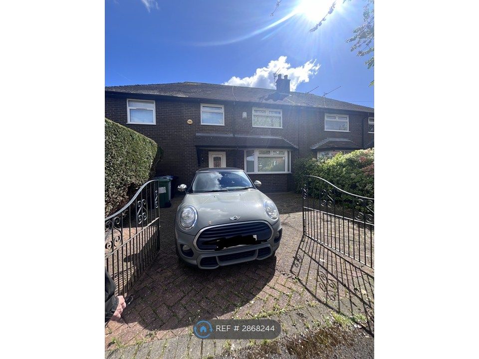 Property photo 2 of 15