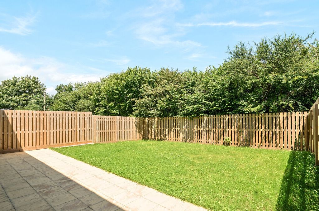 Property photo 3 of 15 1483708-3-6A3E8c8...
