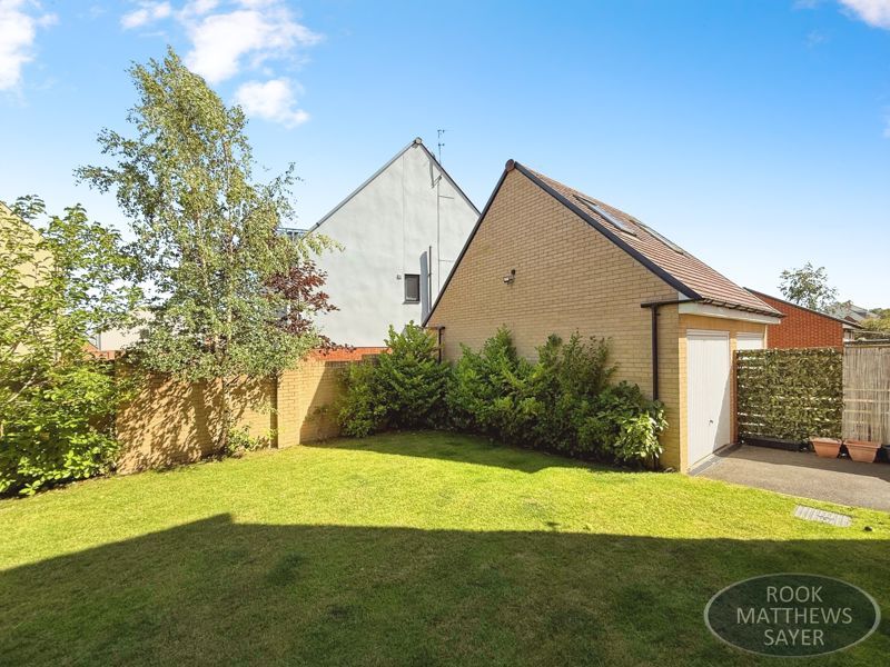 Property photo 2 of 16 Photo 14