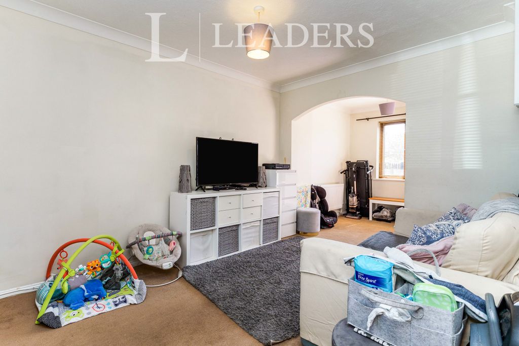 Property photo 3 of 10 Property Image
