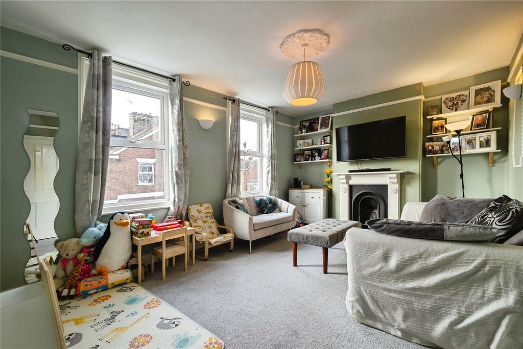 Property photo 2 of 13 Picture No. 10